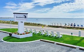 Breakwater Hotel
